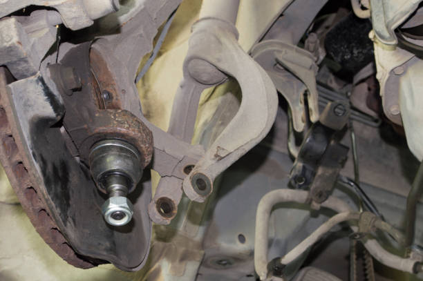 Juhthoova pukside roll veerenurga ja rullumisjäikuse jaotuses